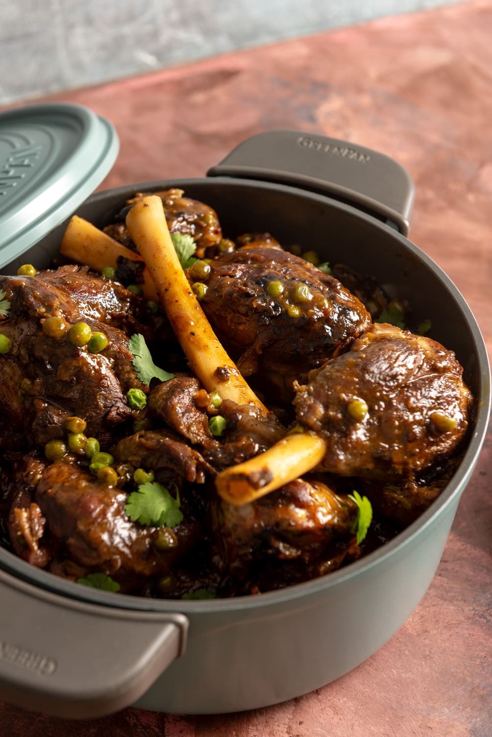 Coriander Lamb Shanks Slow-cooking Stew | GreenPan Australia