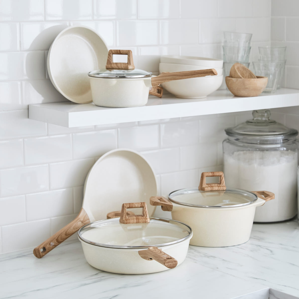 CC008534-001 - Arte GreenLife Arte 8PC Cookware Set, Cream with White Speckle - Product Image 2