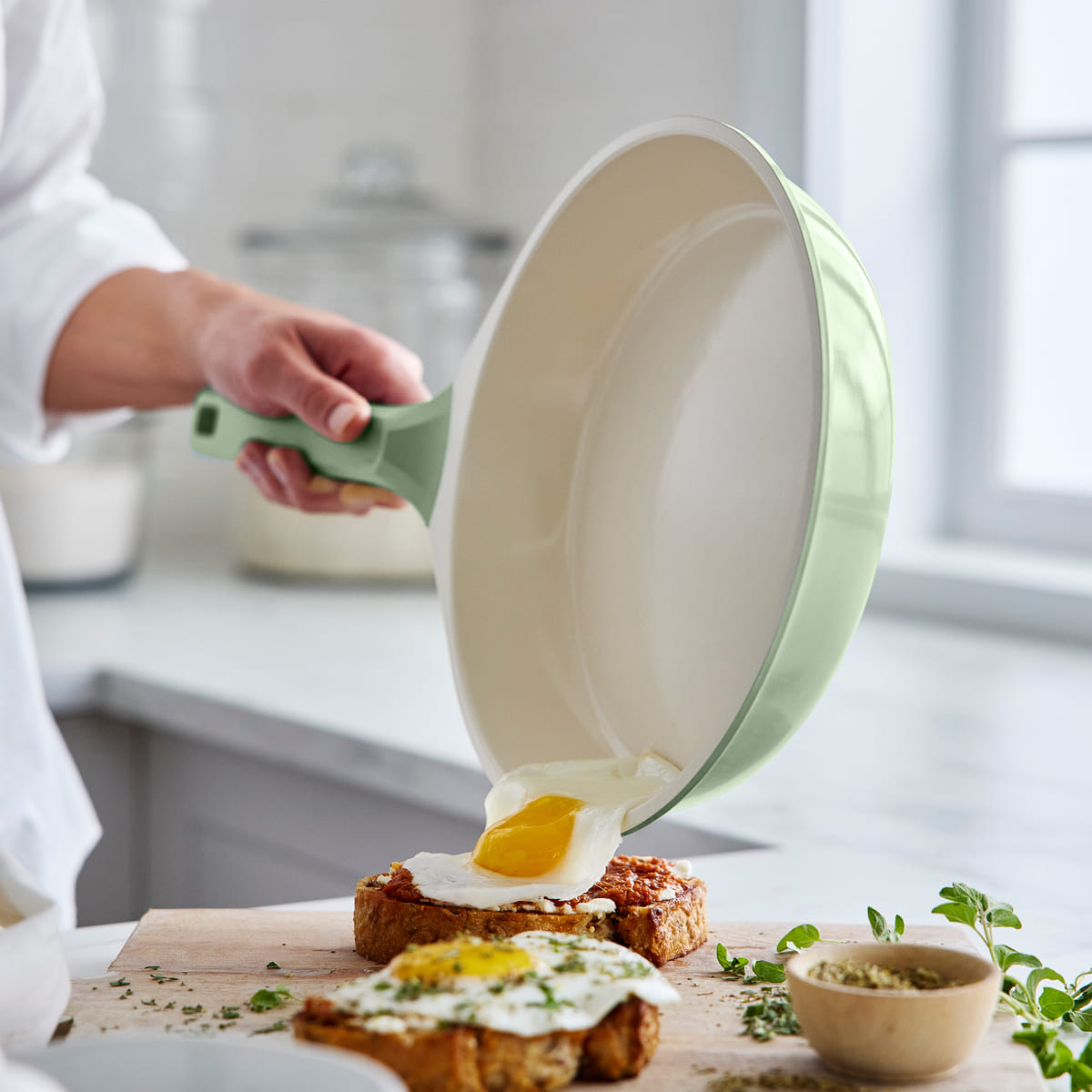 CC009262-001 - Arte Greenlife Arte 8pc Cookware Set, Green Sage - Product Image 3