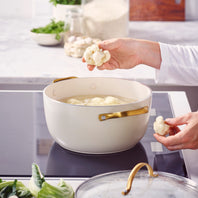 CC010334-103 - Padova Padova Stock Pot With Lid, Cream White - 24cm - Product Image 4