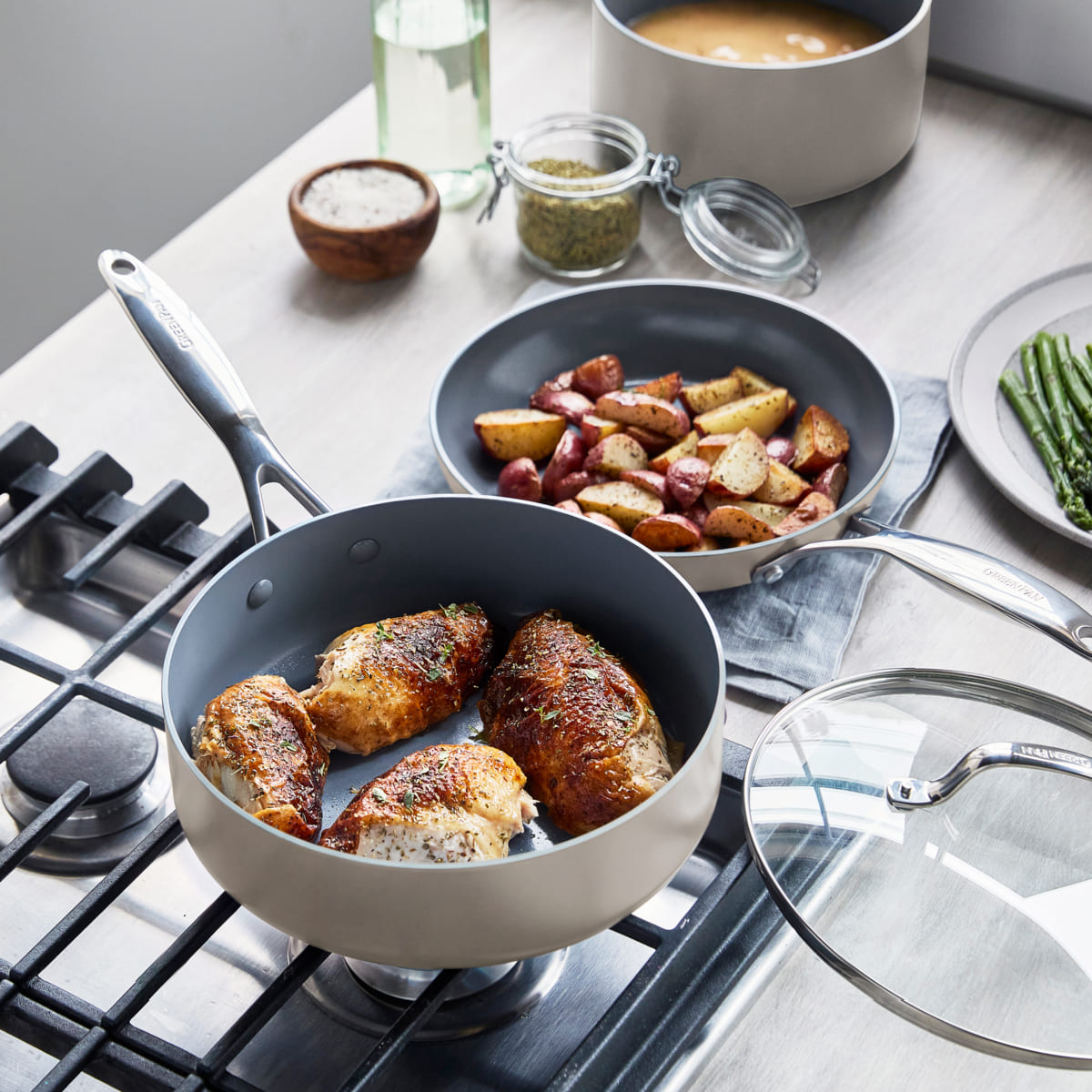 CC011467-102 - Valencia Pro Valencia Pro 23pc Cookware Sets, Macadamia - Product Image 3