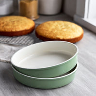 Reserve Round Cakepan, Sage Green - 23.4 cm
