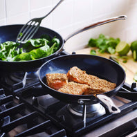 CW002208-002 - Barcelona Frying Pan, Black - 30cm - Product Image 5